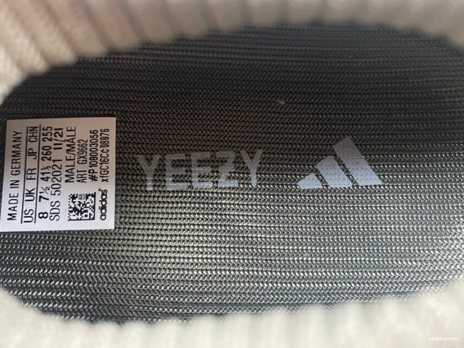 450 Adidas Cinder Yeezy GX9662 0823